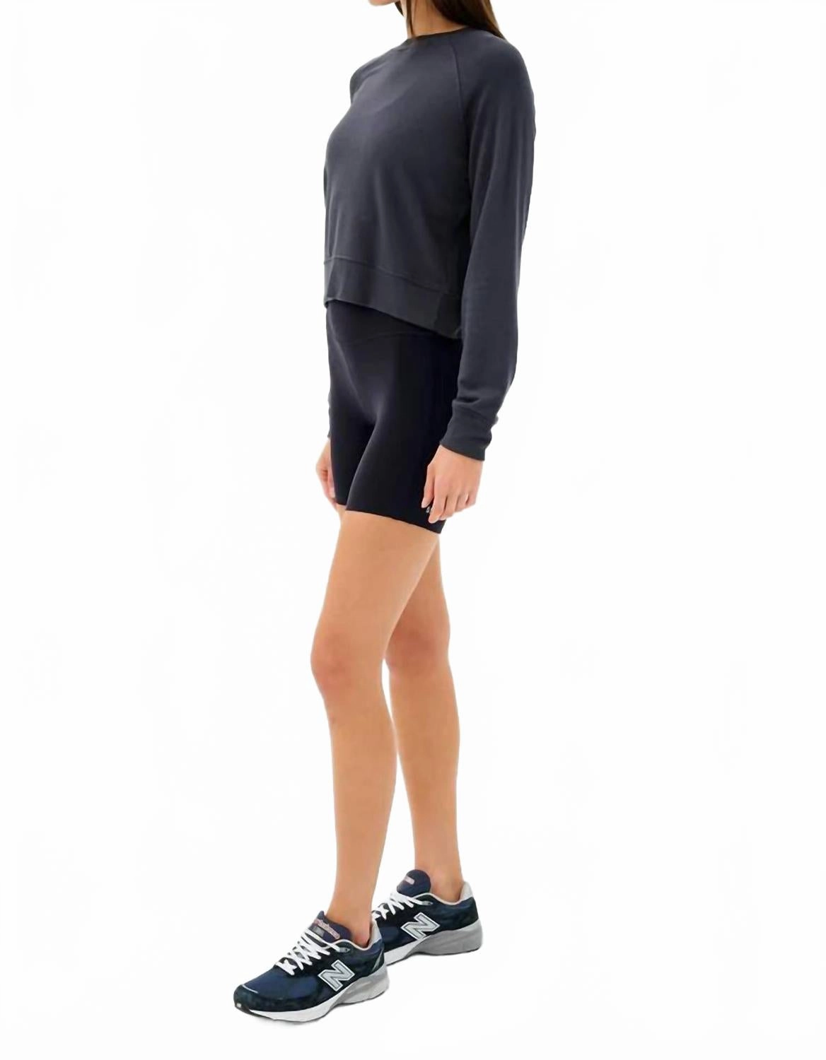 Brooks Fleece Long Sleeve Top In Graphite Grey