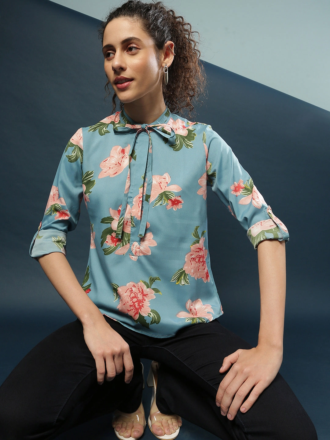 Campus Sutra Women Stylish Floral Design Casual Top