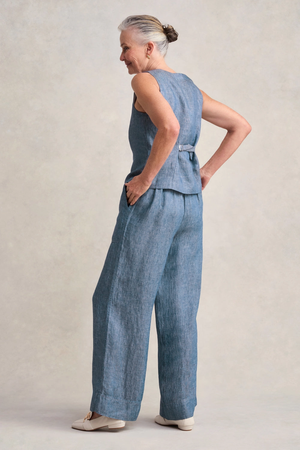 Classic Linen Vest - Indigo Twill