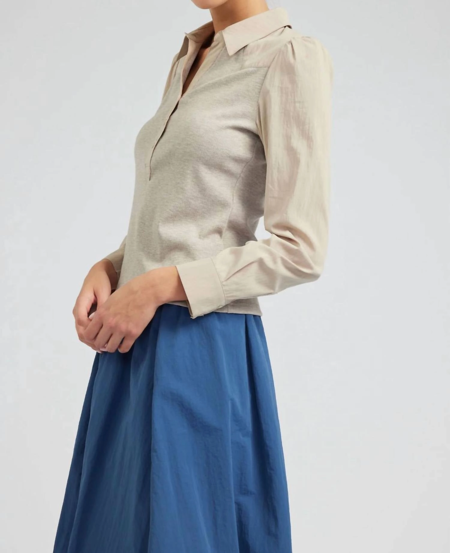 Collared Knit Top In Taupe