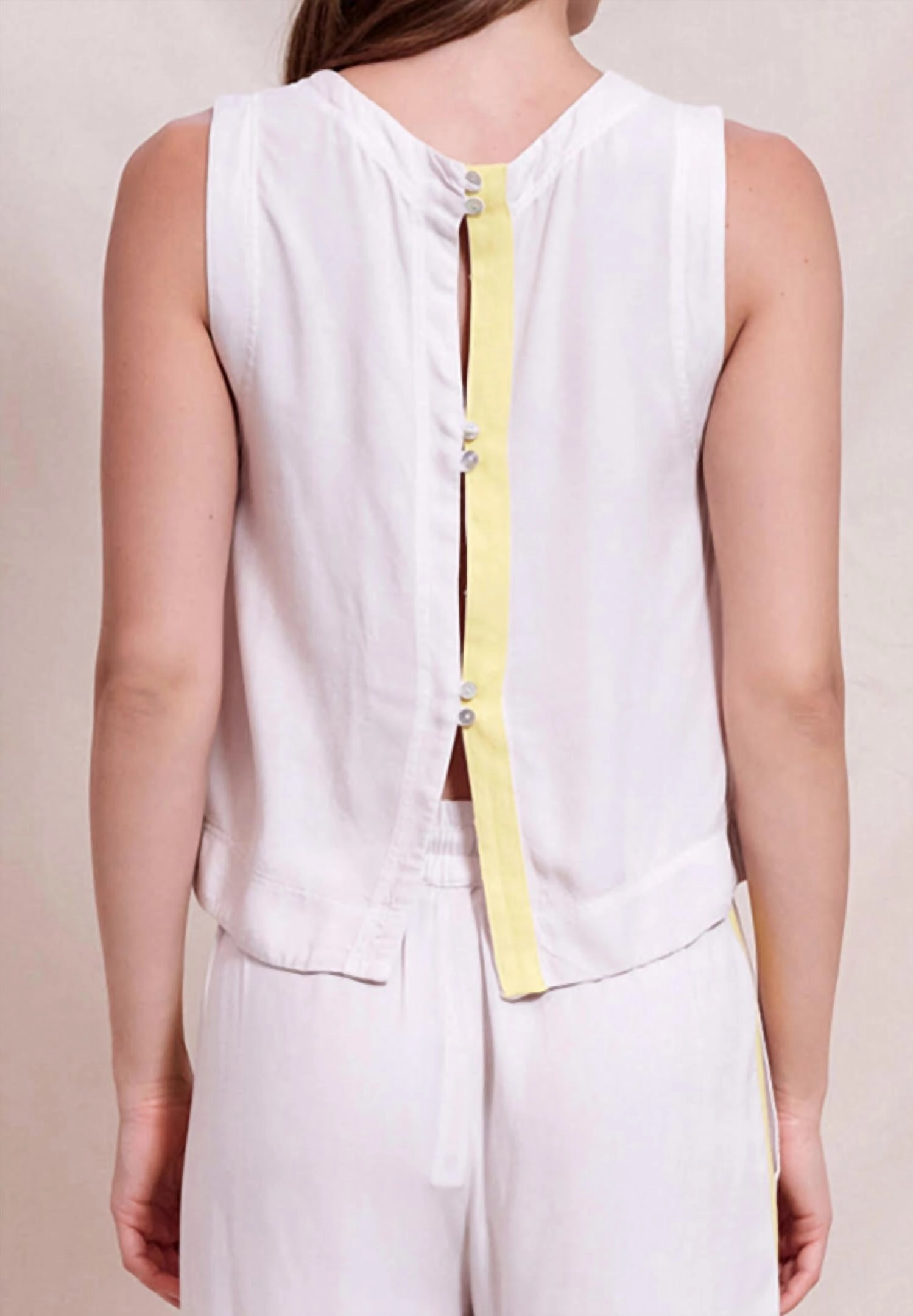 Cropped Shell Top In Cream