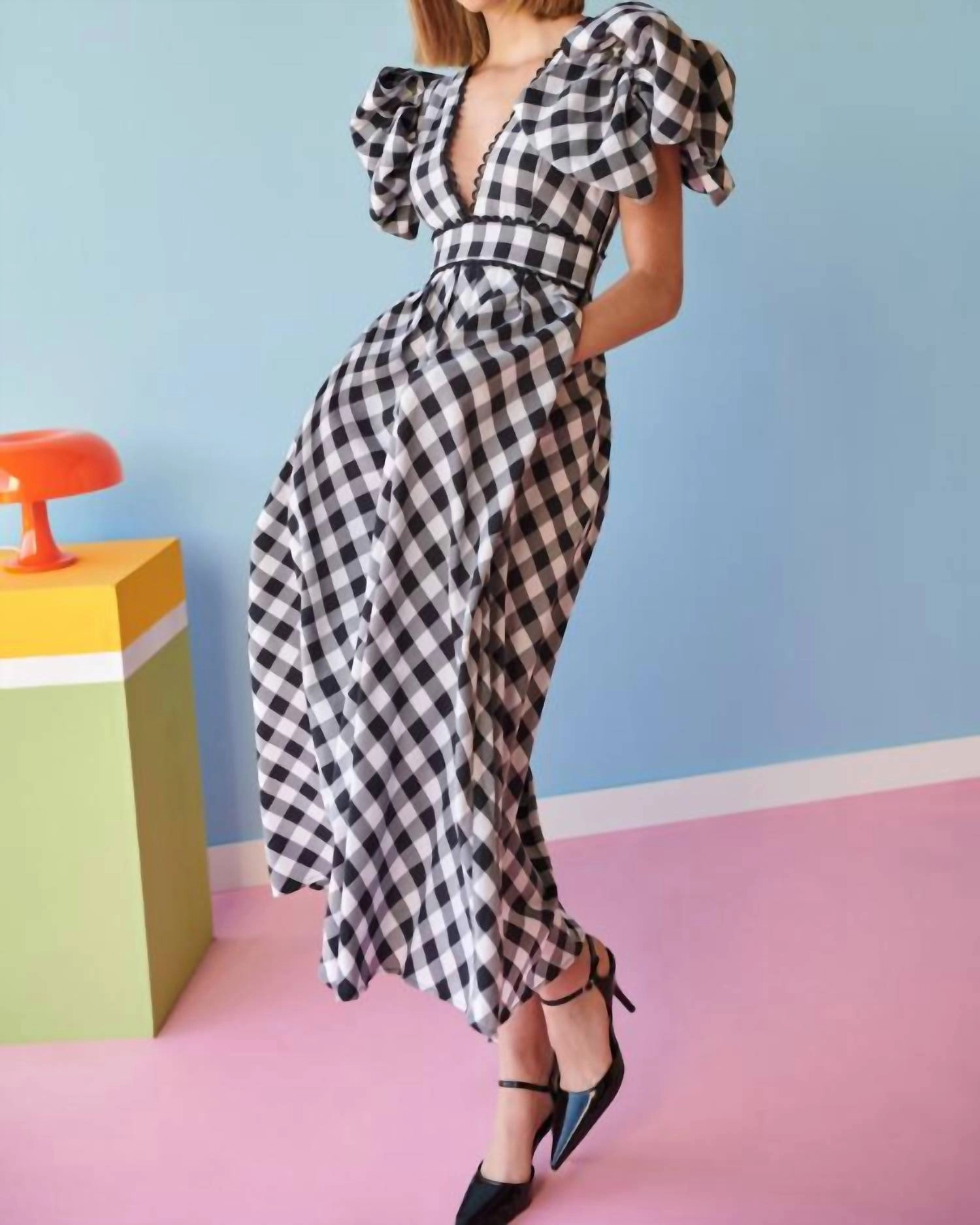 Curazi Midi Dress In Black