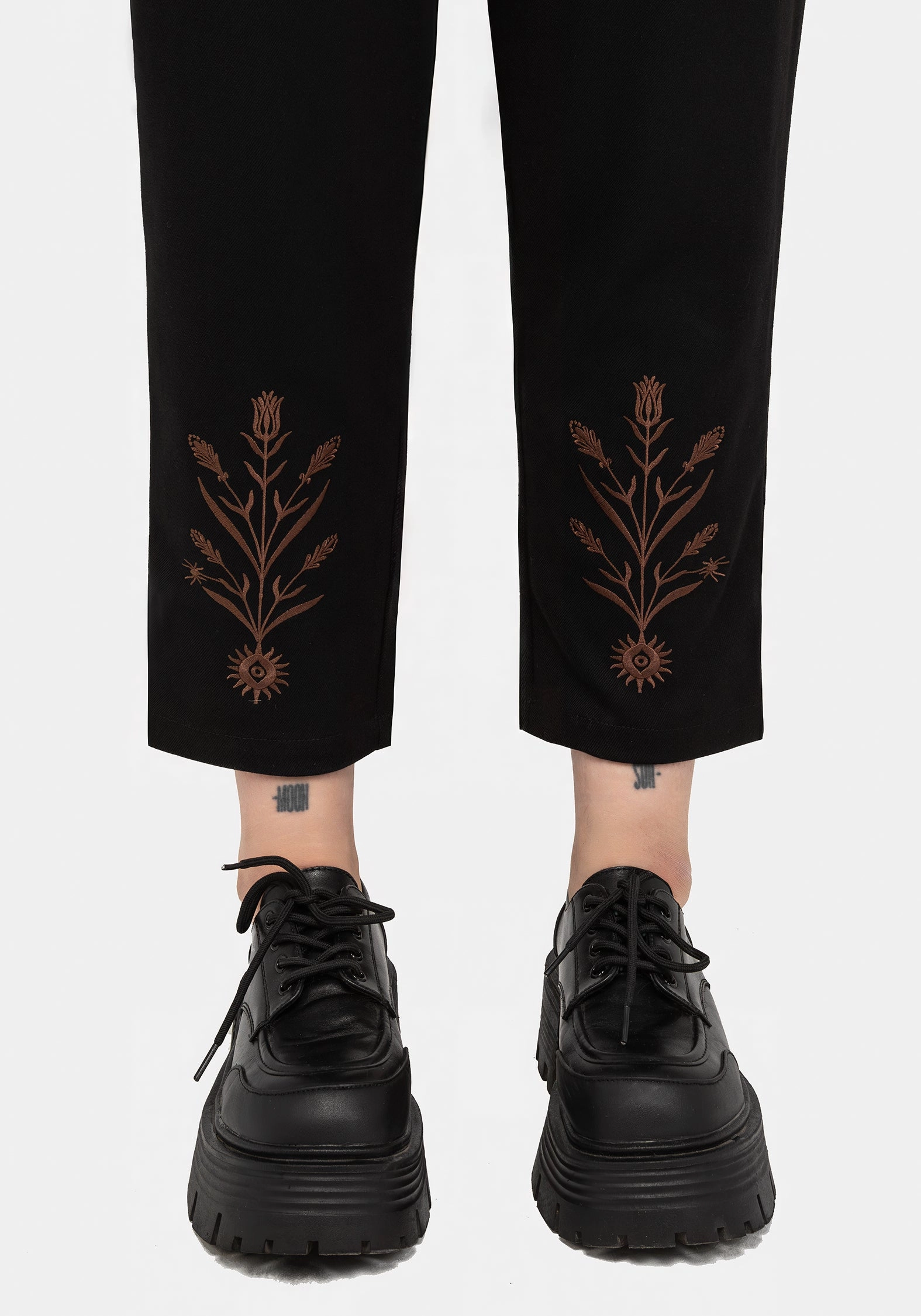 Cybele Embroidered Tapered Trousers