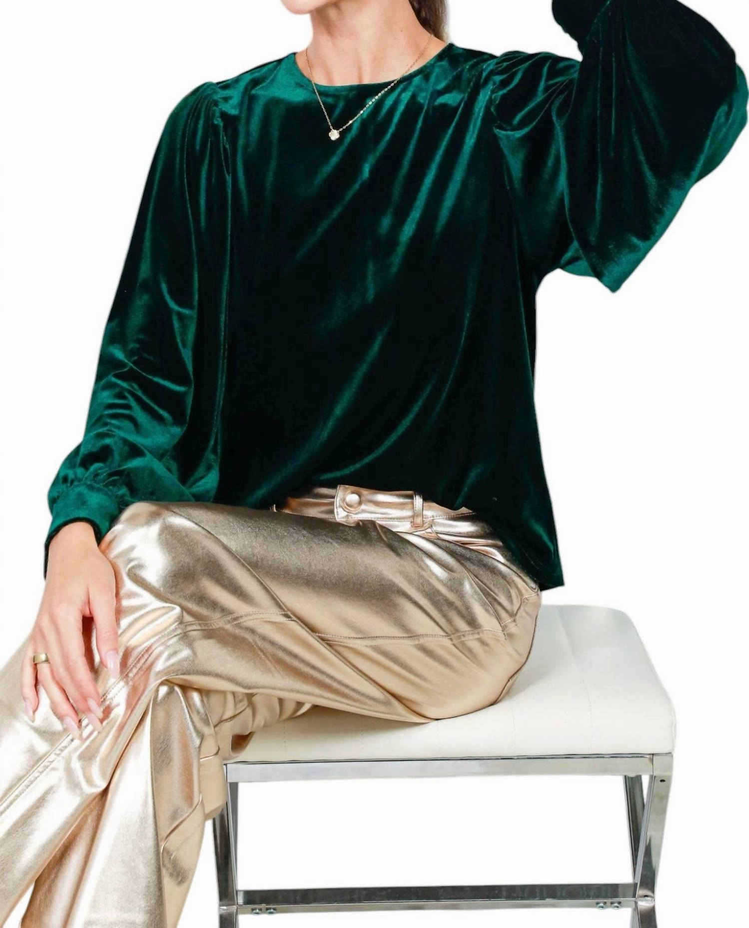 Emerald Balloon Sleeve Round Neck Velvet Blouse In Hunter Green