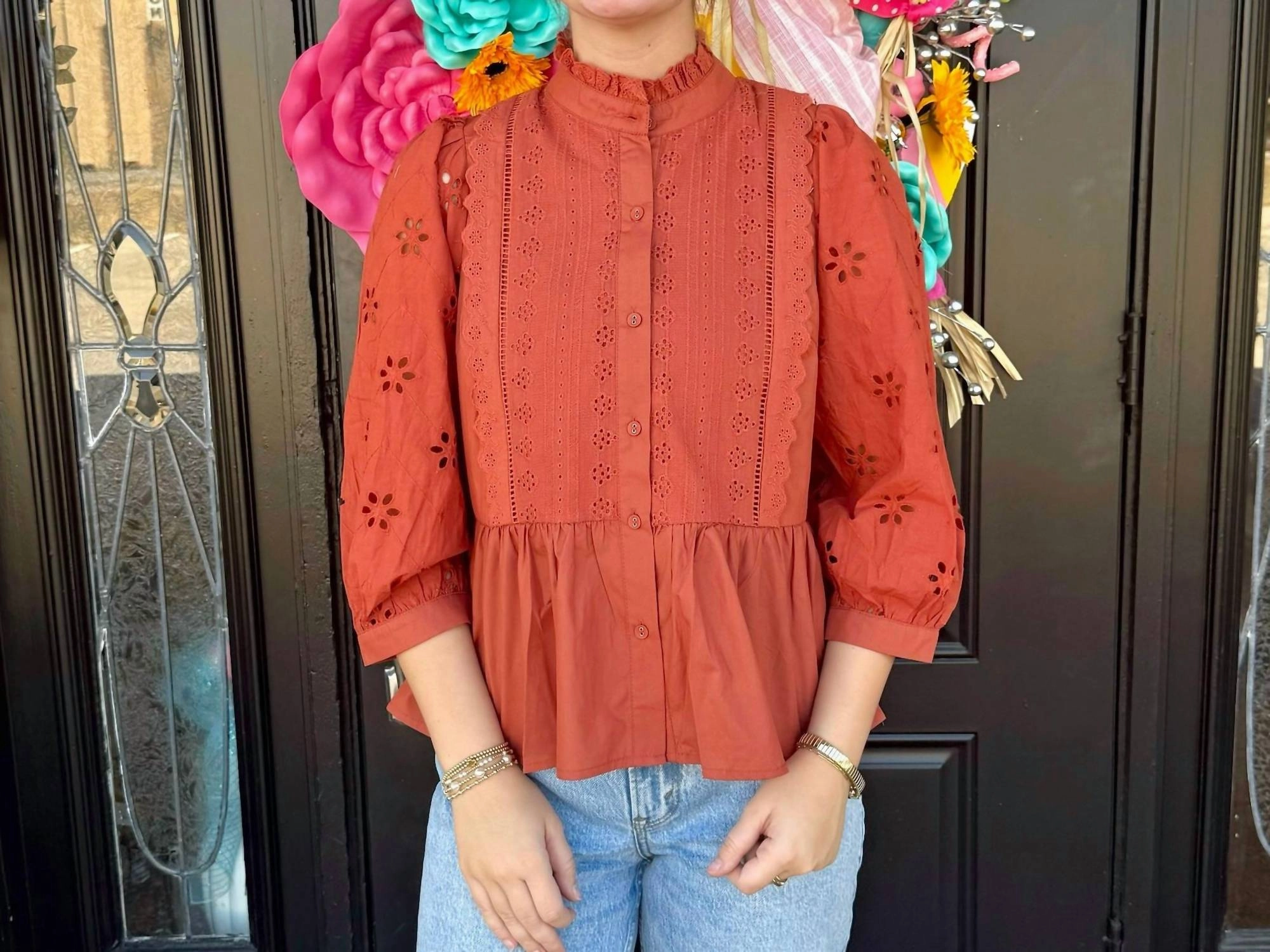 Eyelet Sleeve Top In Rust