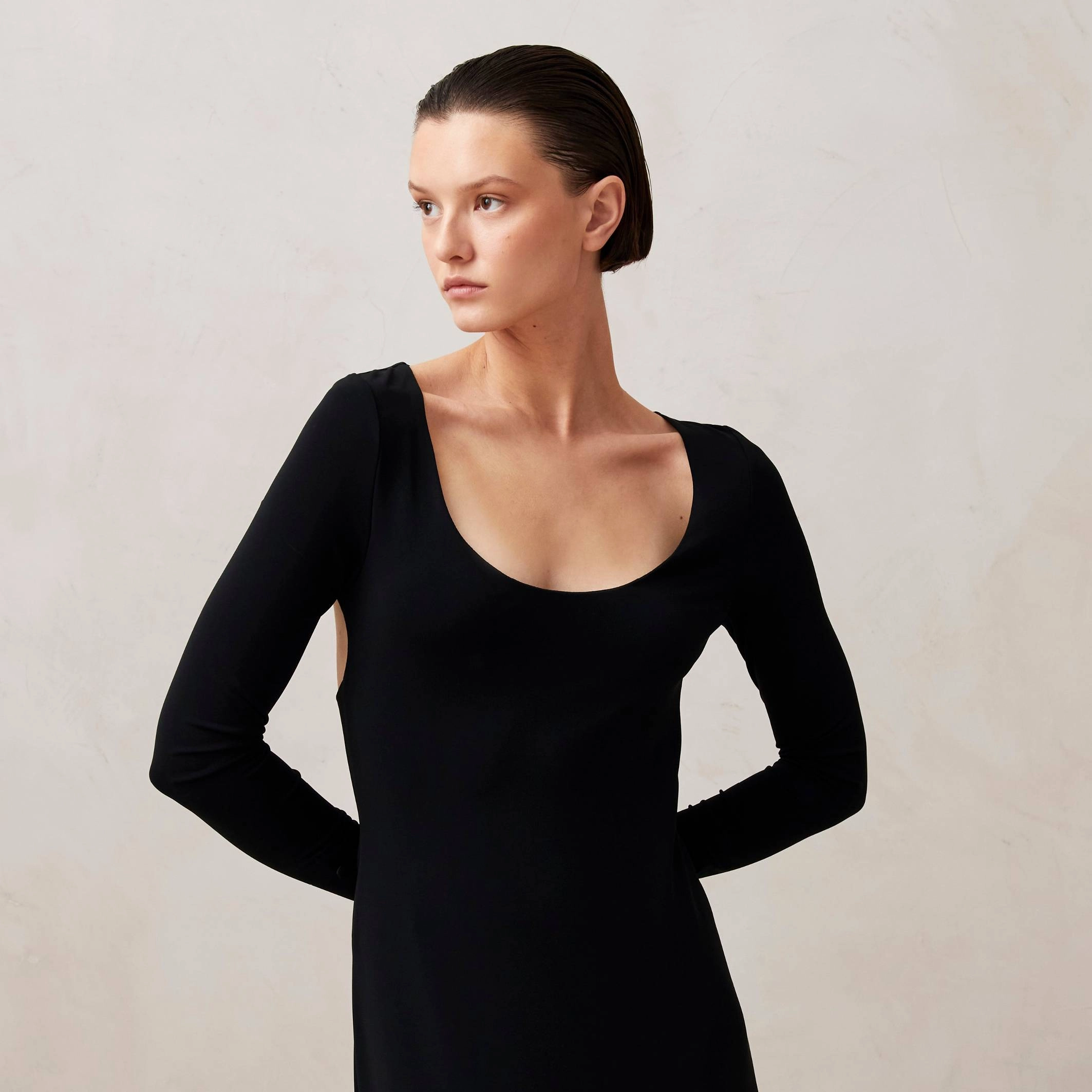 Freja Black Midi Dress
