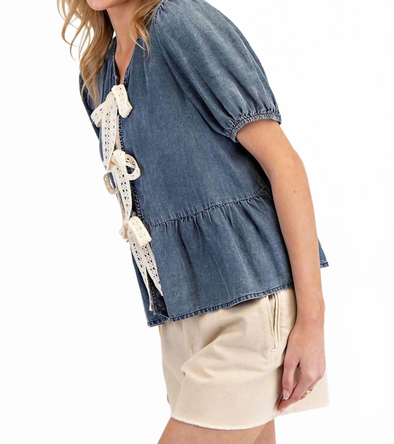 Front Ribbon Tie Denim Top In Blue