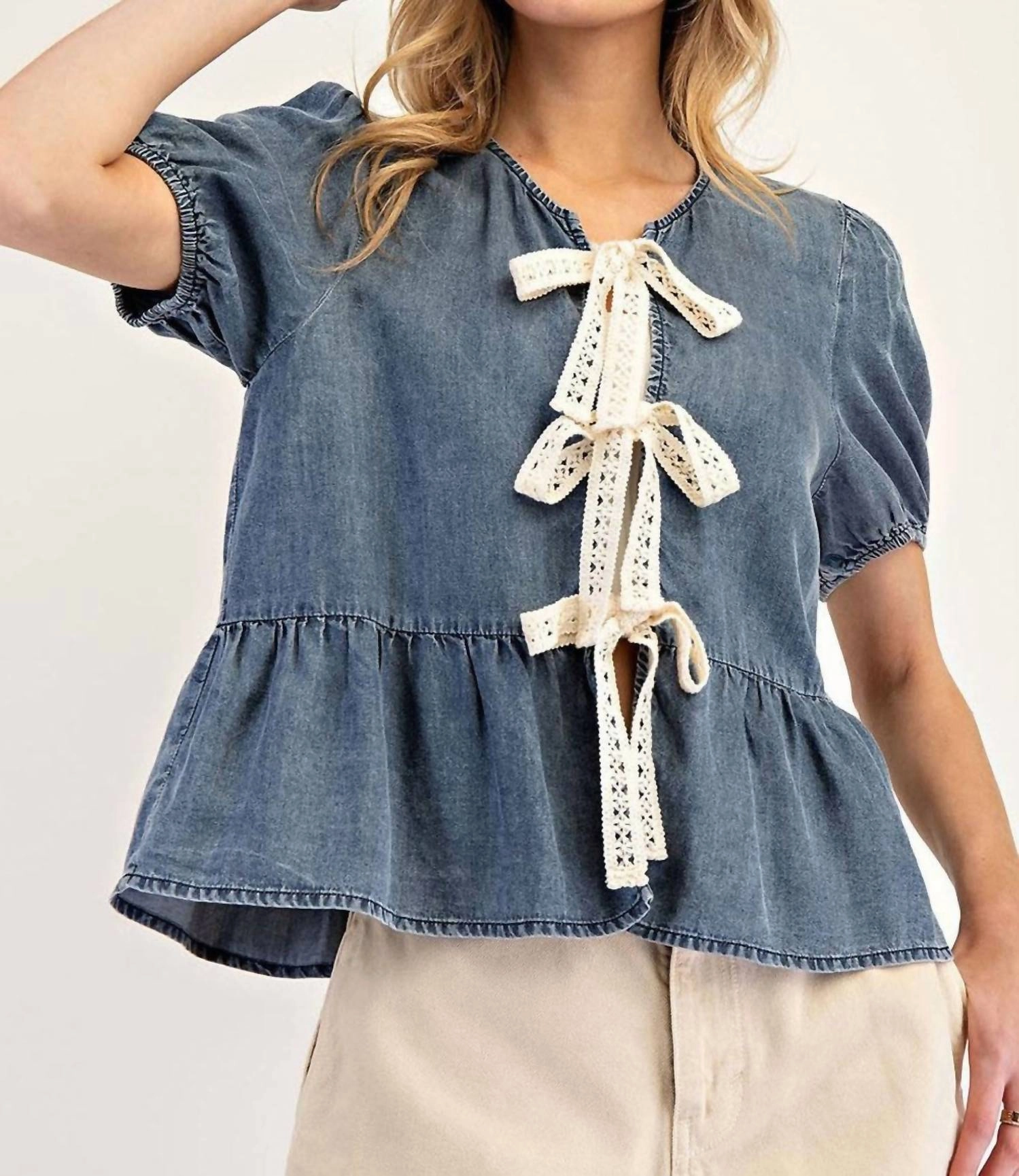 Front Ribbon Tie Denim Top In Blue