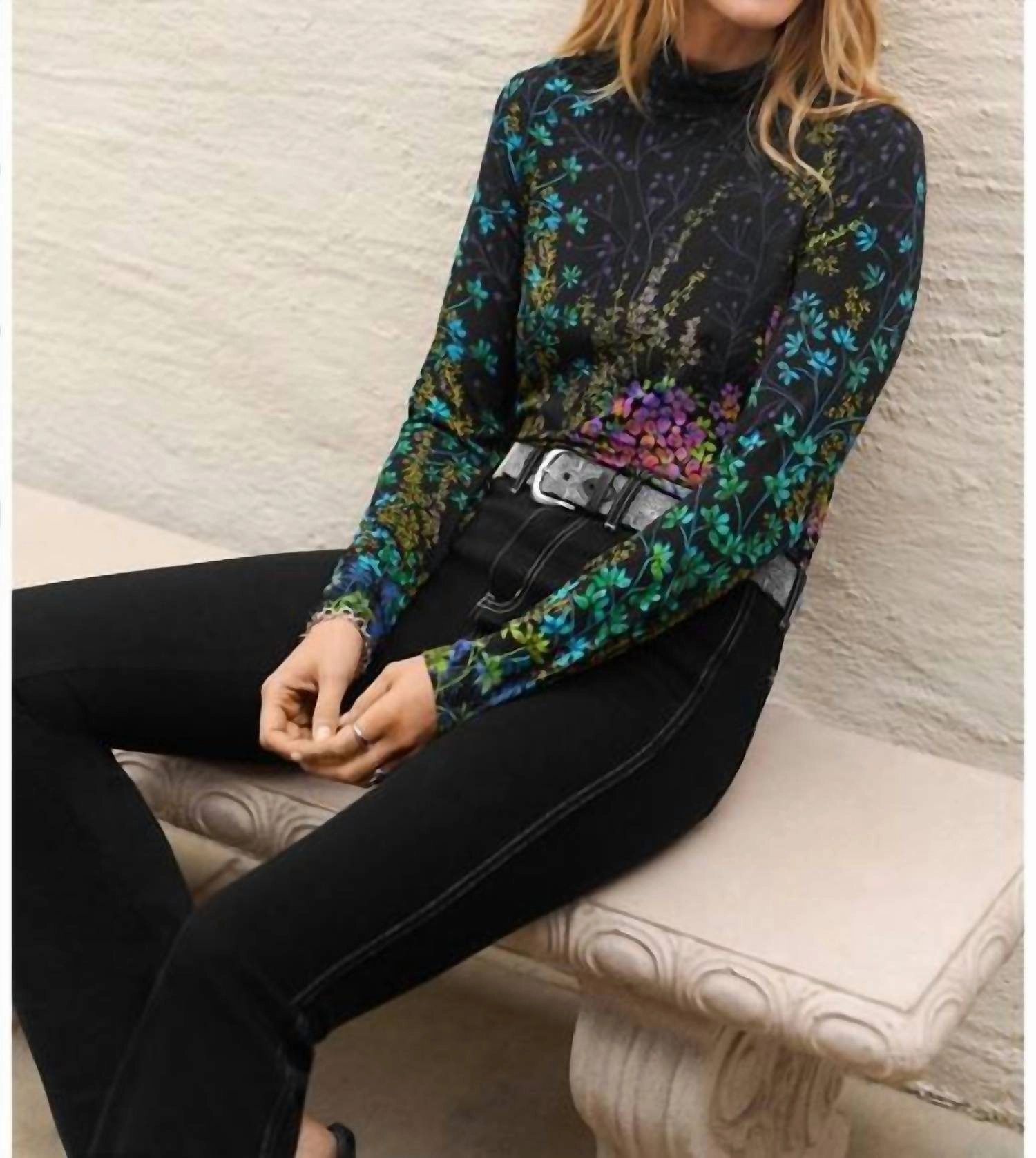 Janie Favorite Button Back Mock Neck In Magic Garden