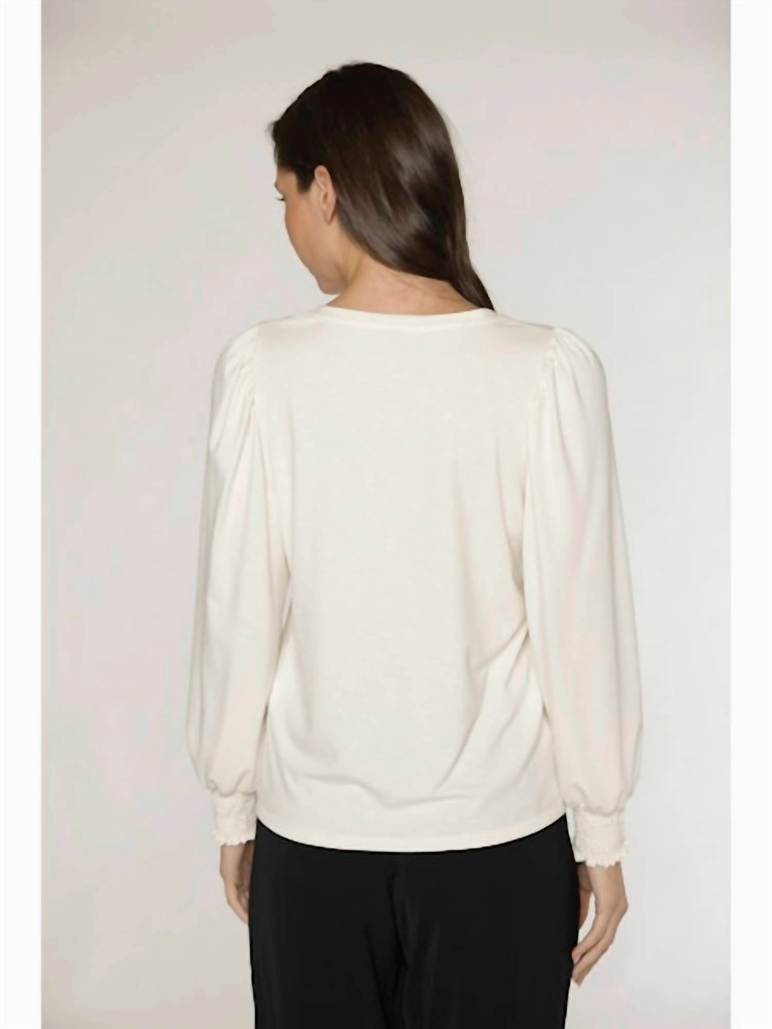 Katy V Neck Top In Ivory