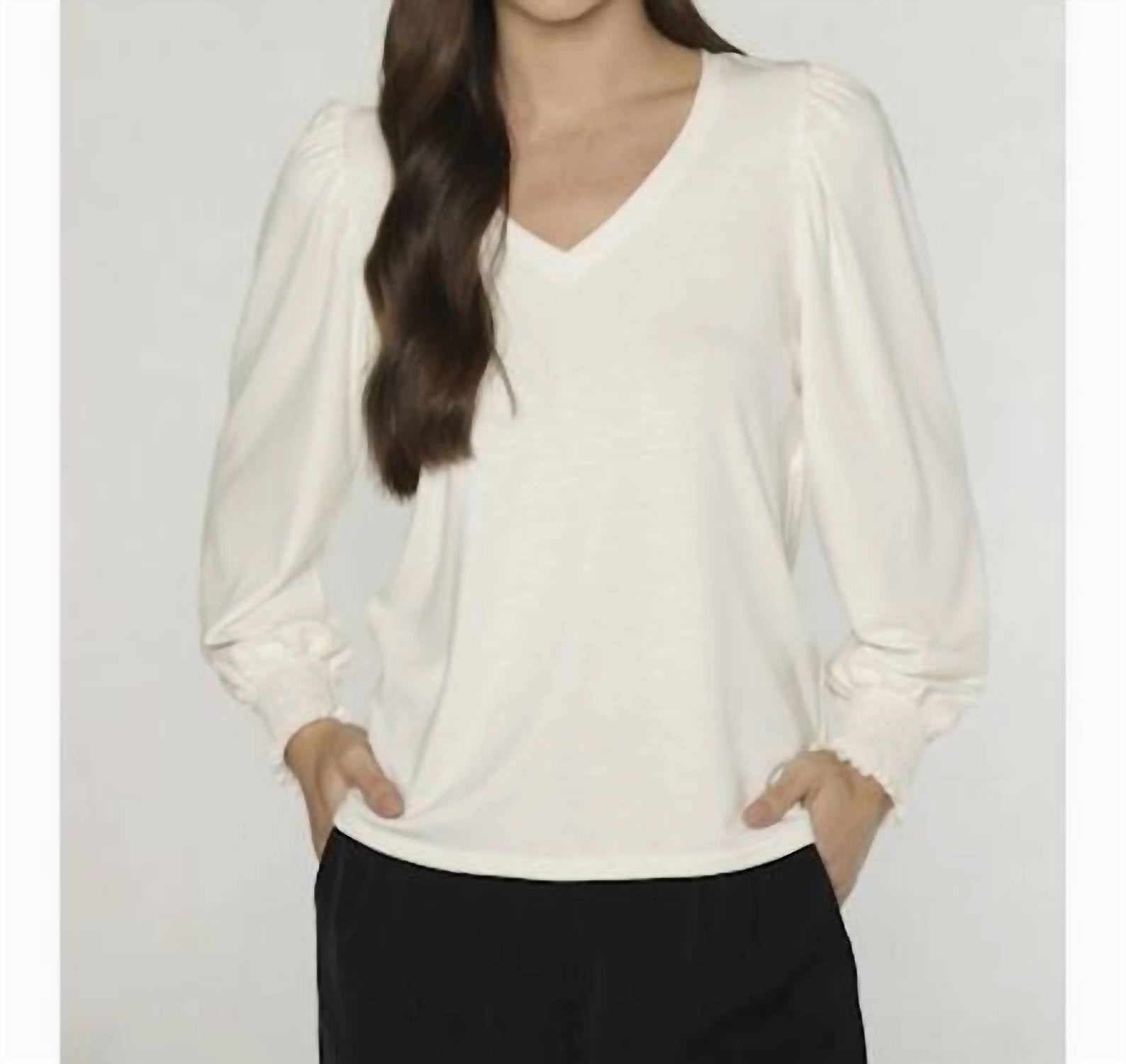 Katy V Neck Top In Ivory