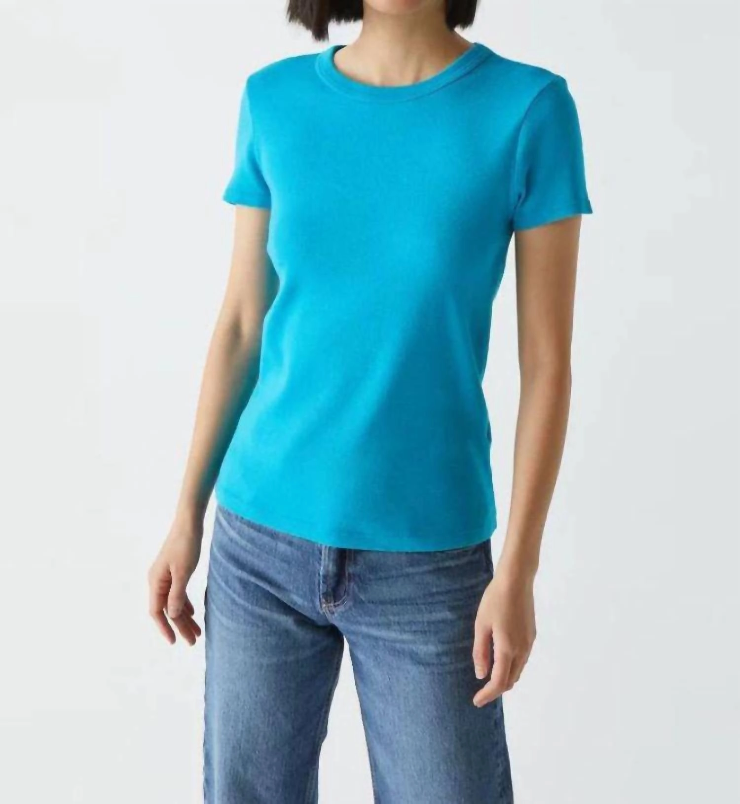 Lexy Tee In Corsica