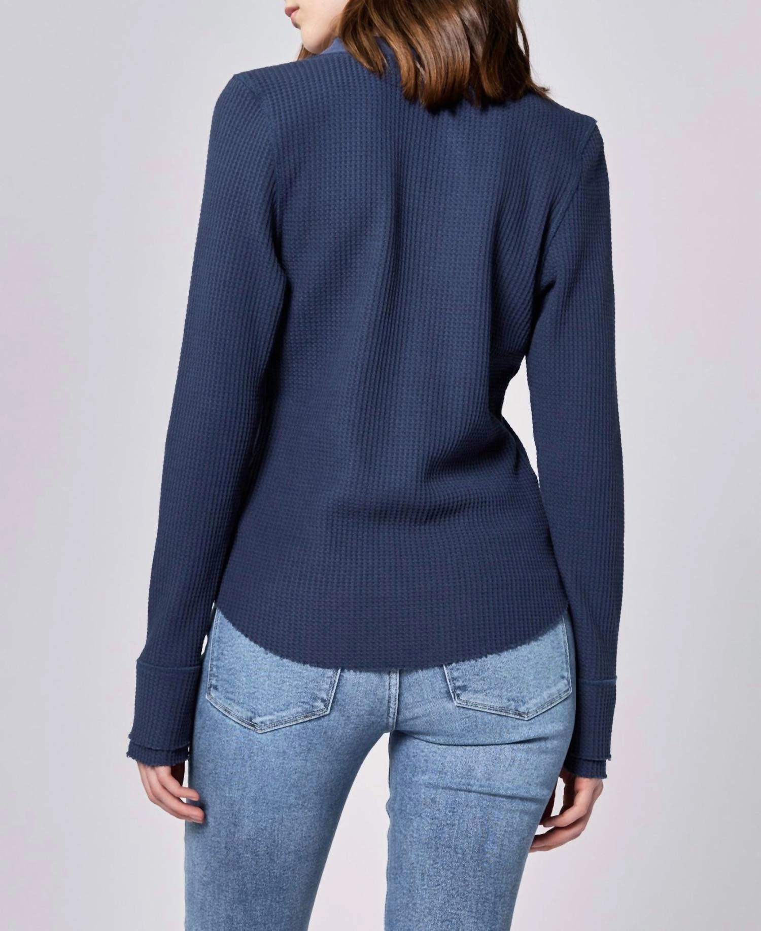 Luna V-Neck Top In Black Iris