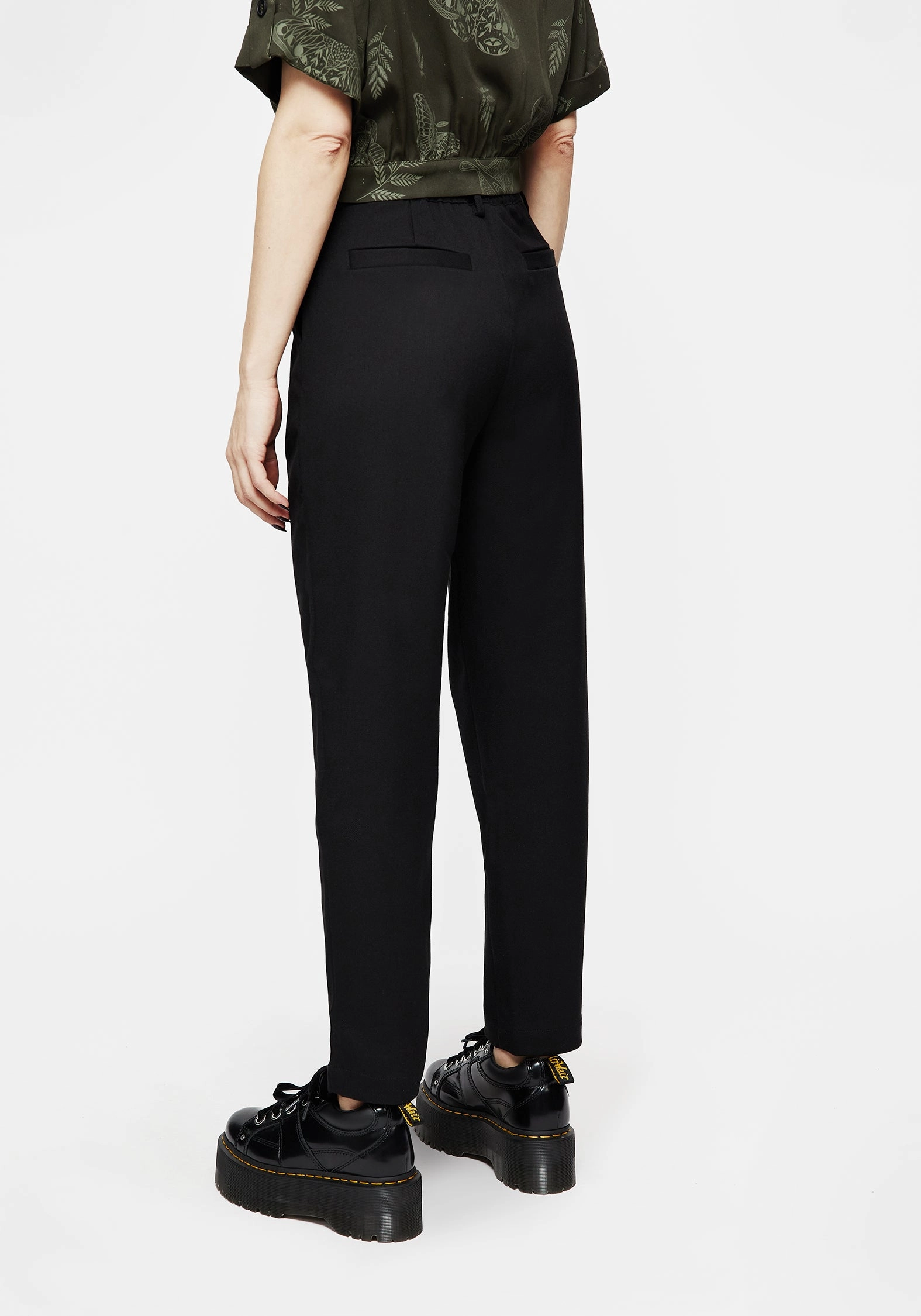 Marsilea Fern Embroidered Tapered Tailored Trousers