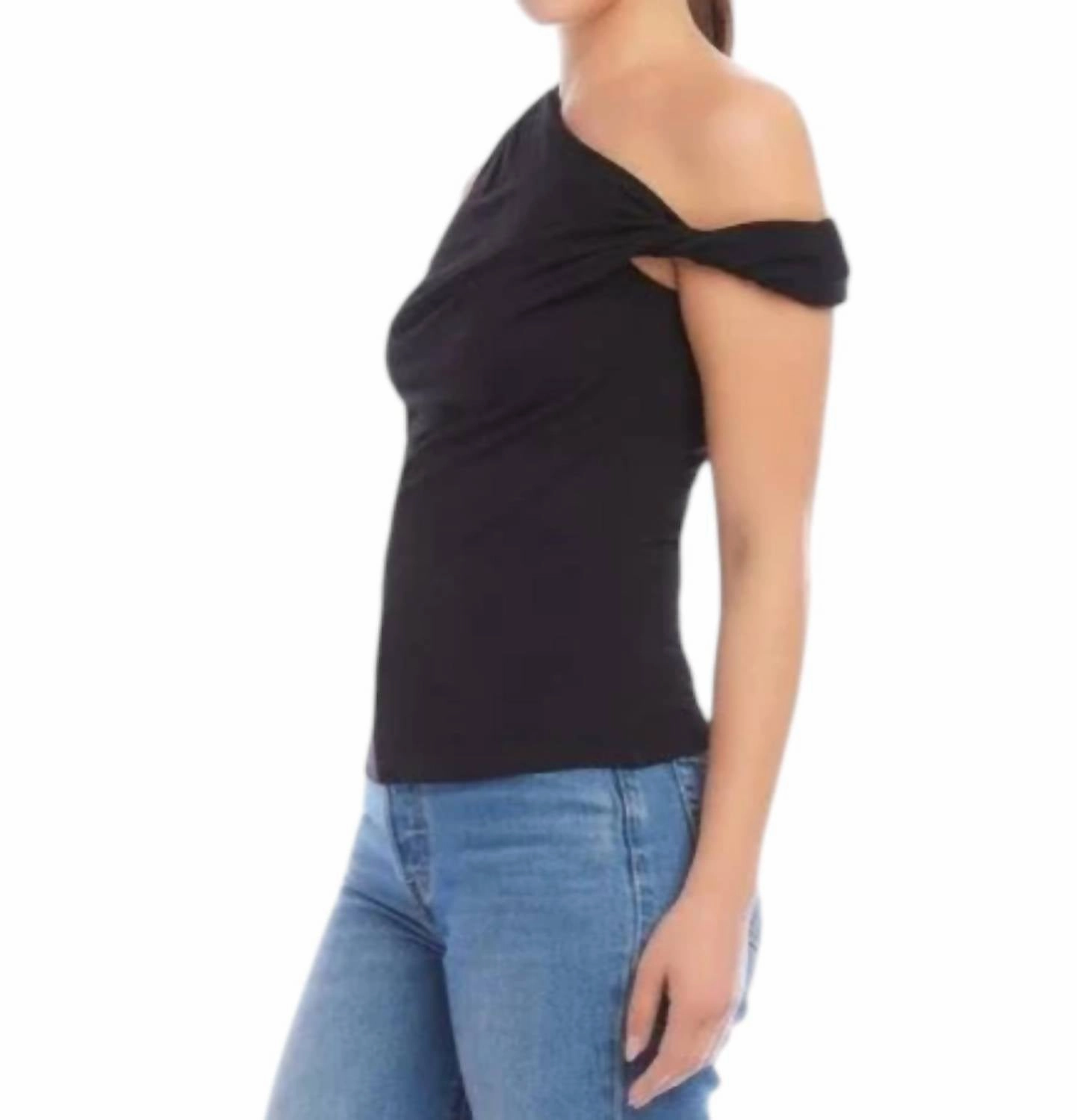 Nadia Top In Black