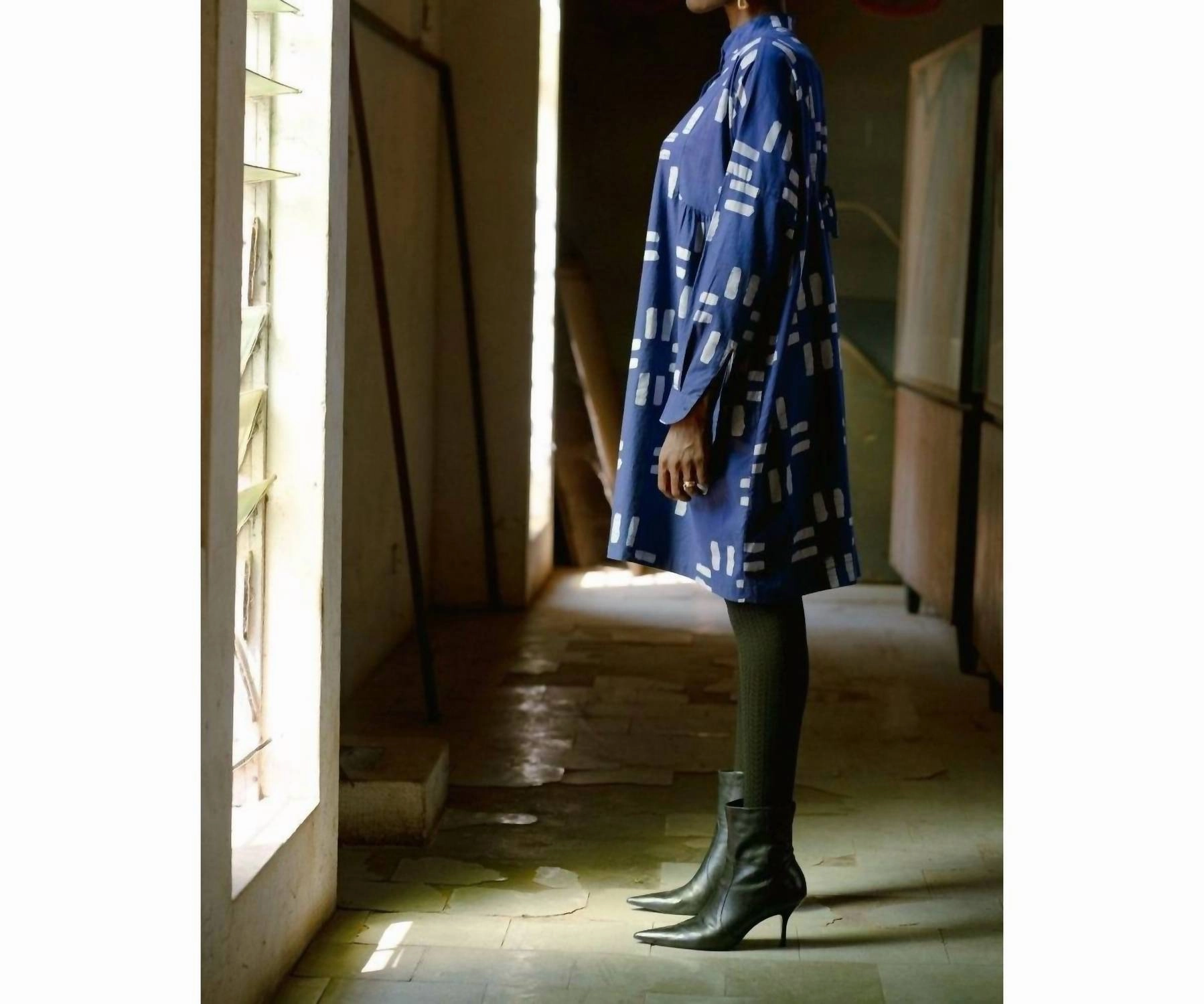 Press Dress In Middle Path