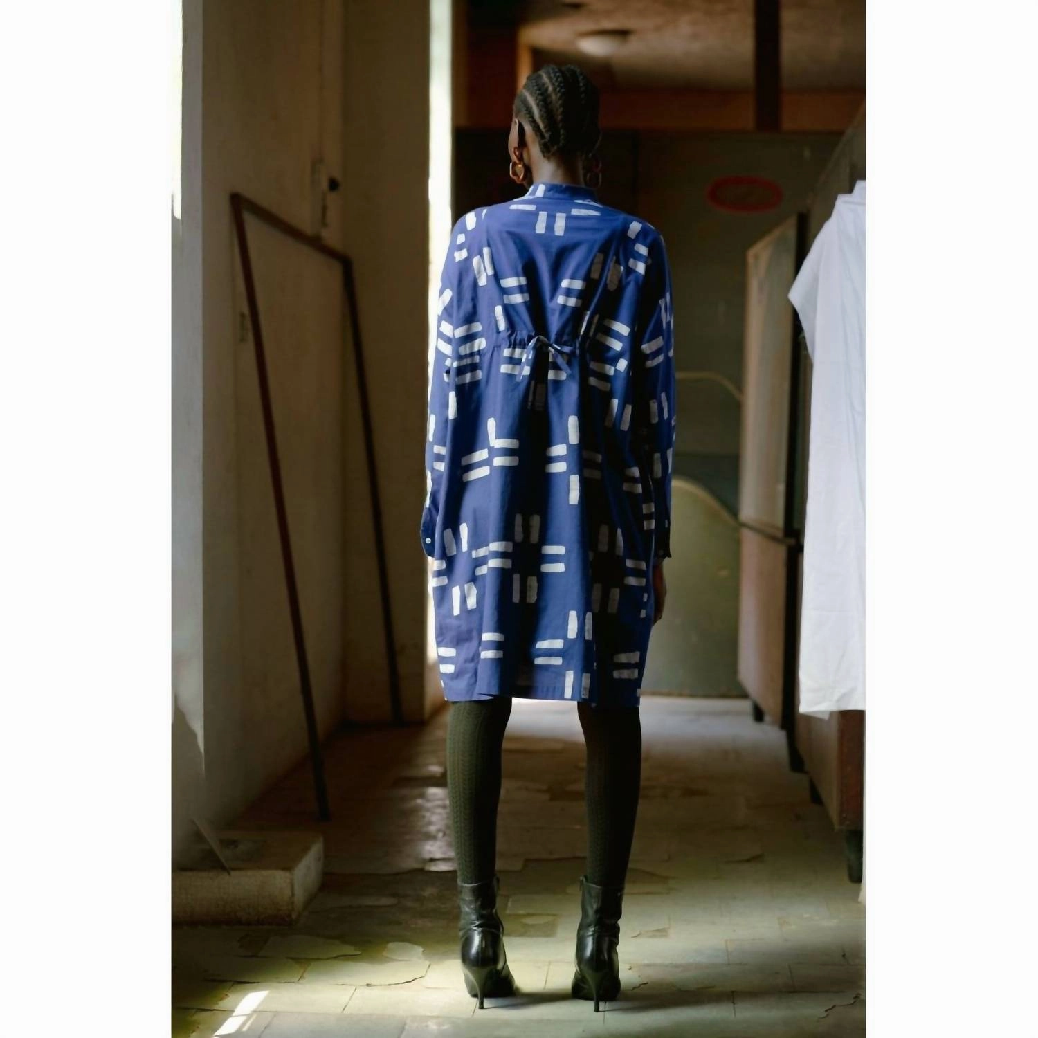 Press Dress In Middle Path