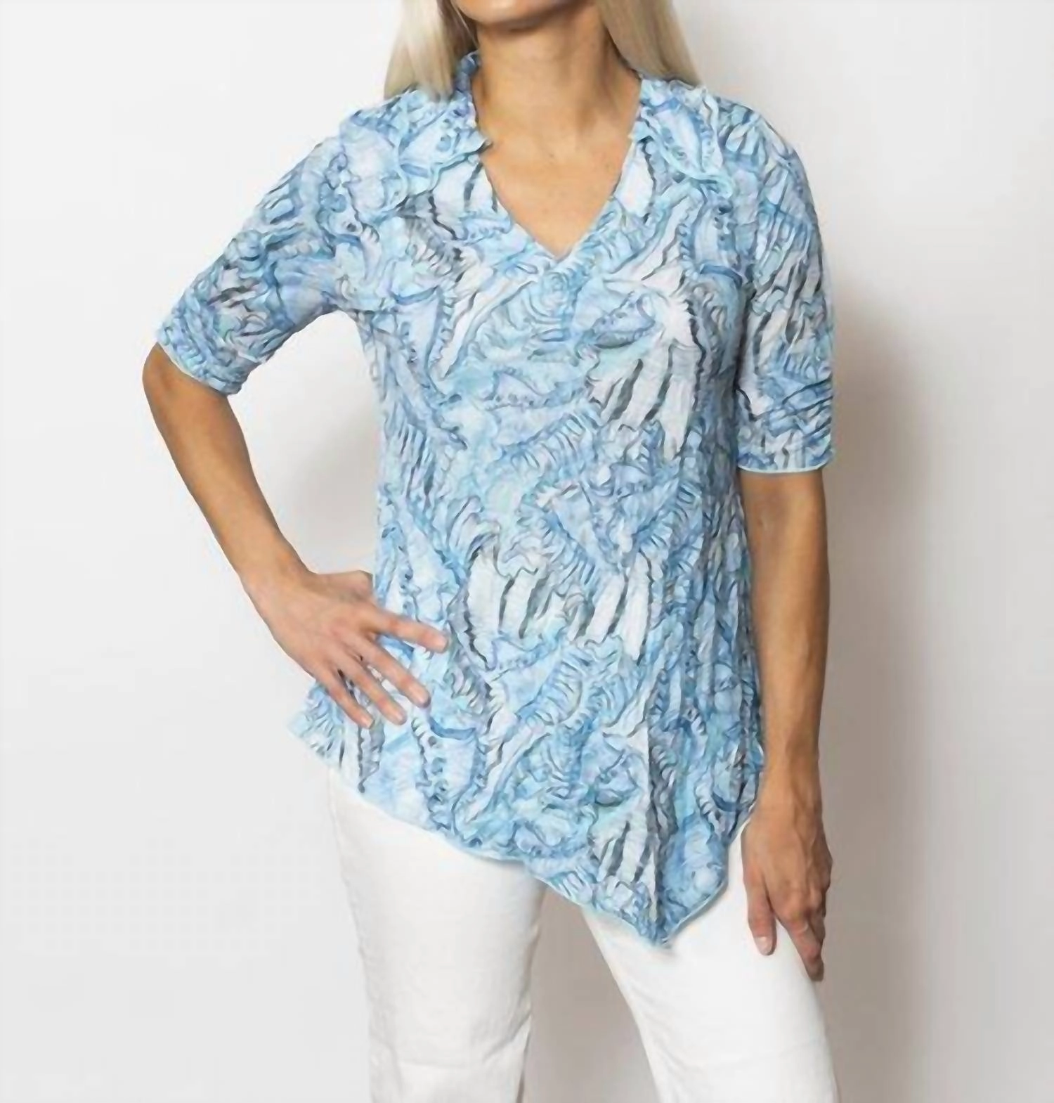 Printed Crinkle Johnny Collar Top In Surf