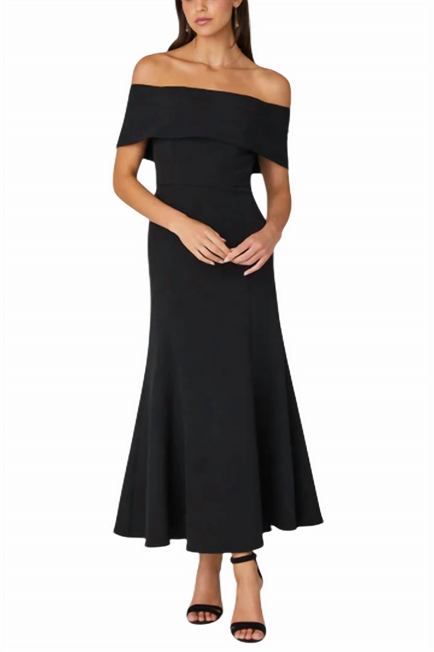 Ria Maxi Dress In Jet
