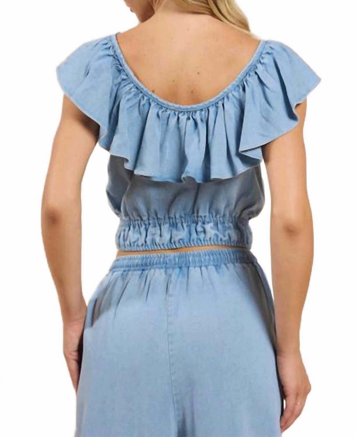 Robin Ruffle Neckline Top In Light Chambray