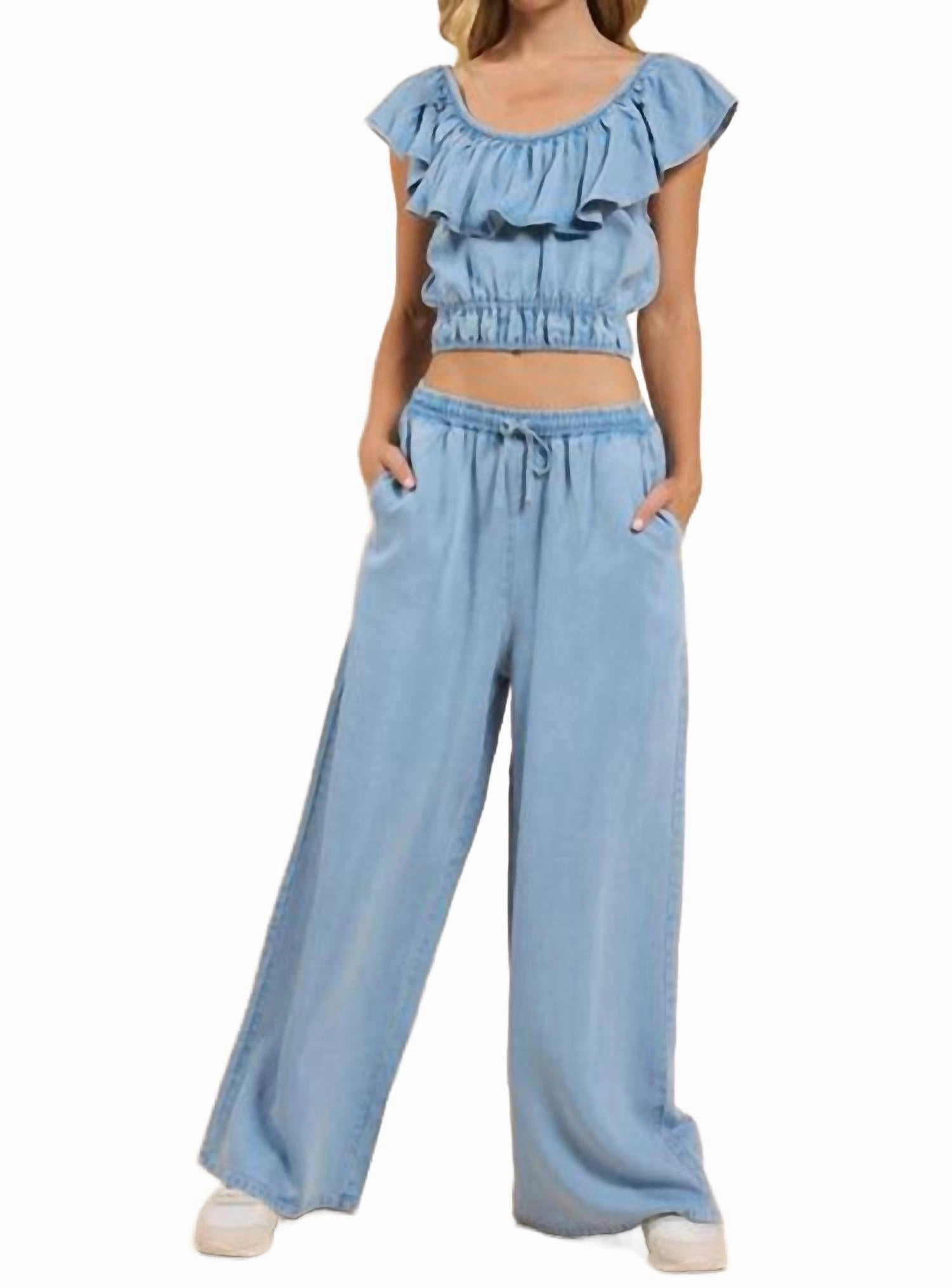 Robin Ruffle Neckline Top In Light Chambray