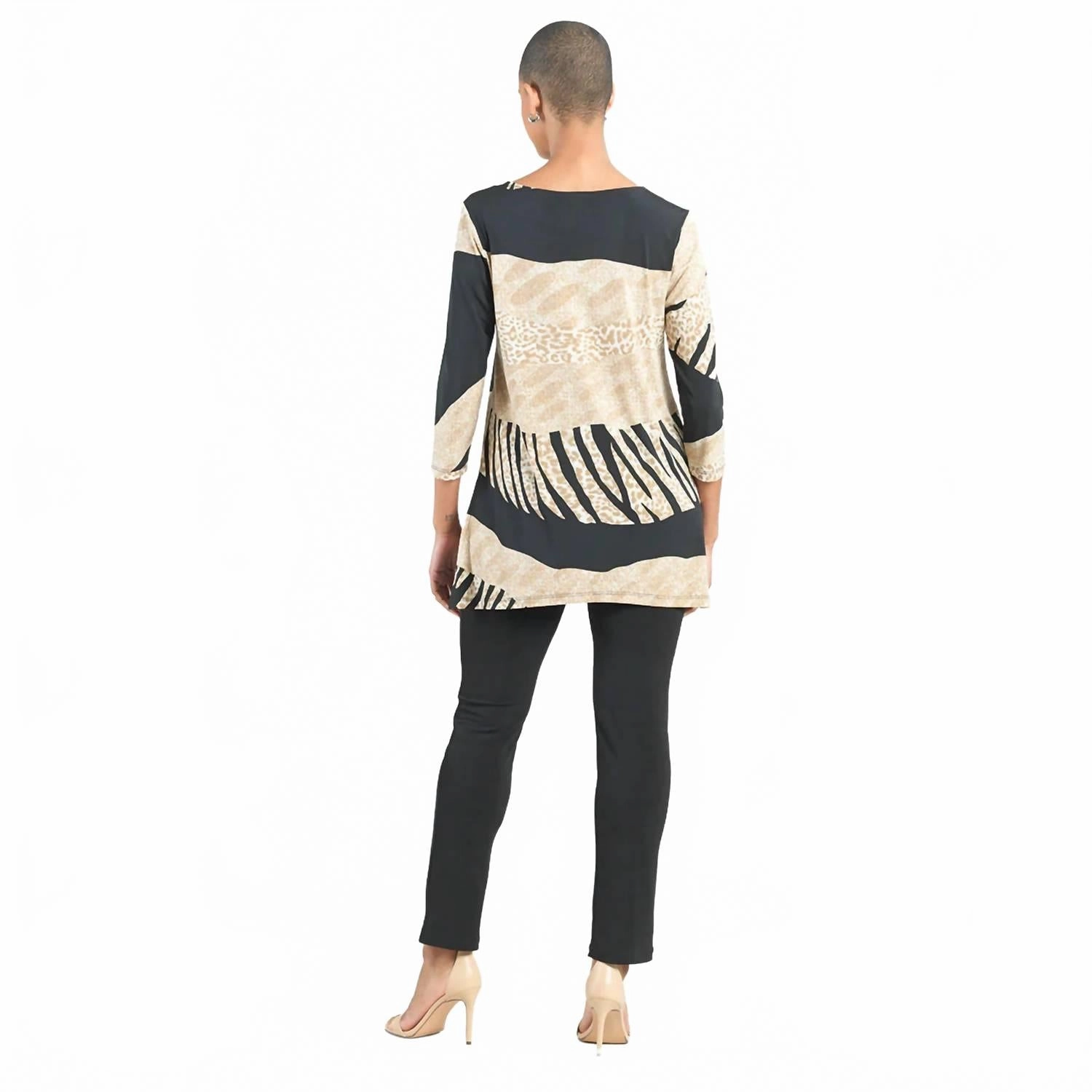 Safari Scoop Neck Tunic In Beige/black