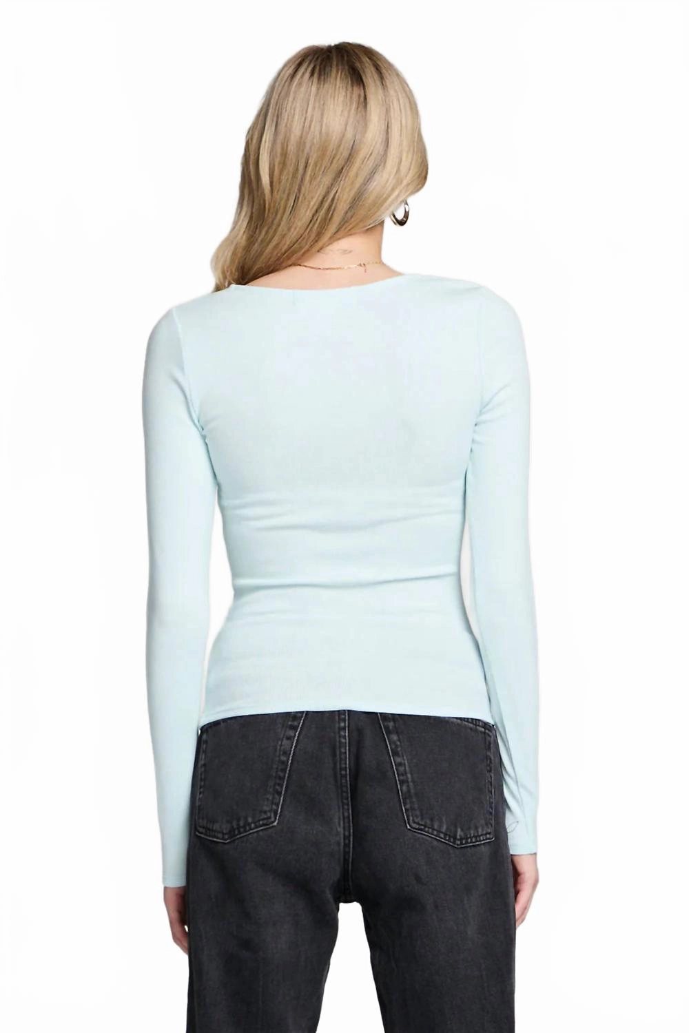 Scoop Long Sleeve Tee In Ice Blue