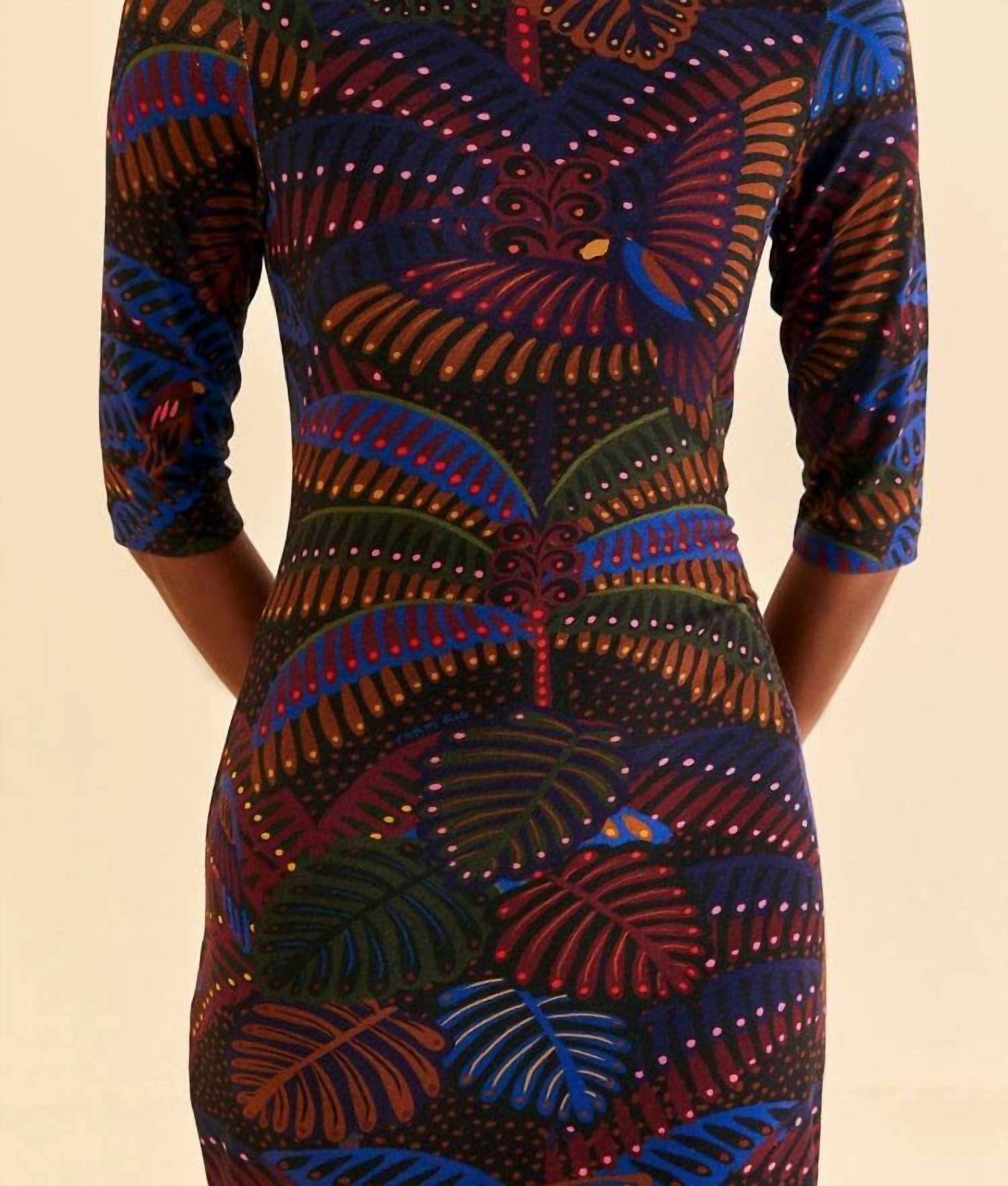 Short Sleeve Midi Dress In Black Midnight Island