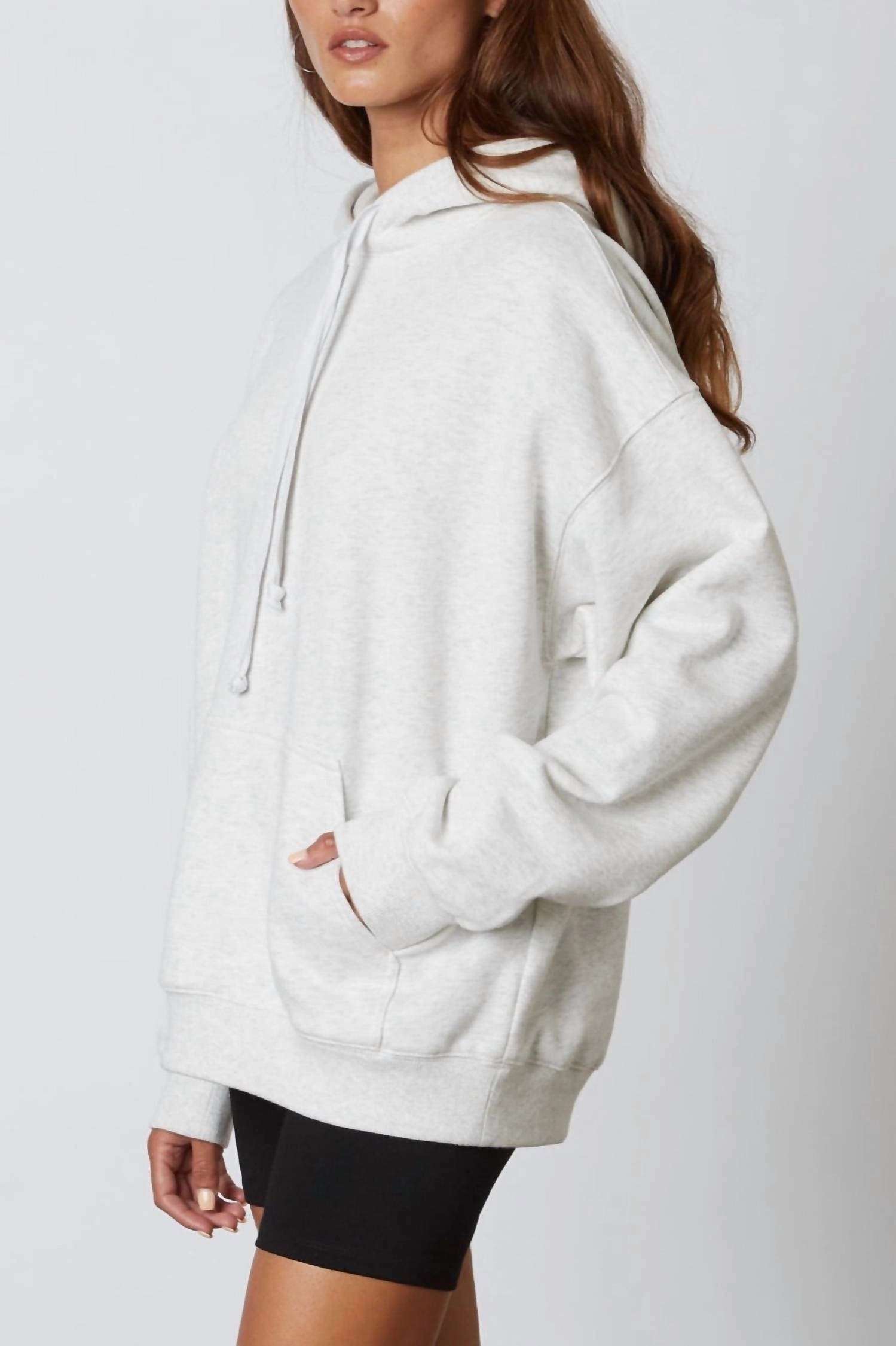 Spirit Hoodie In White