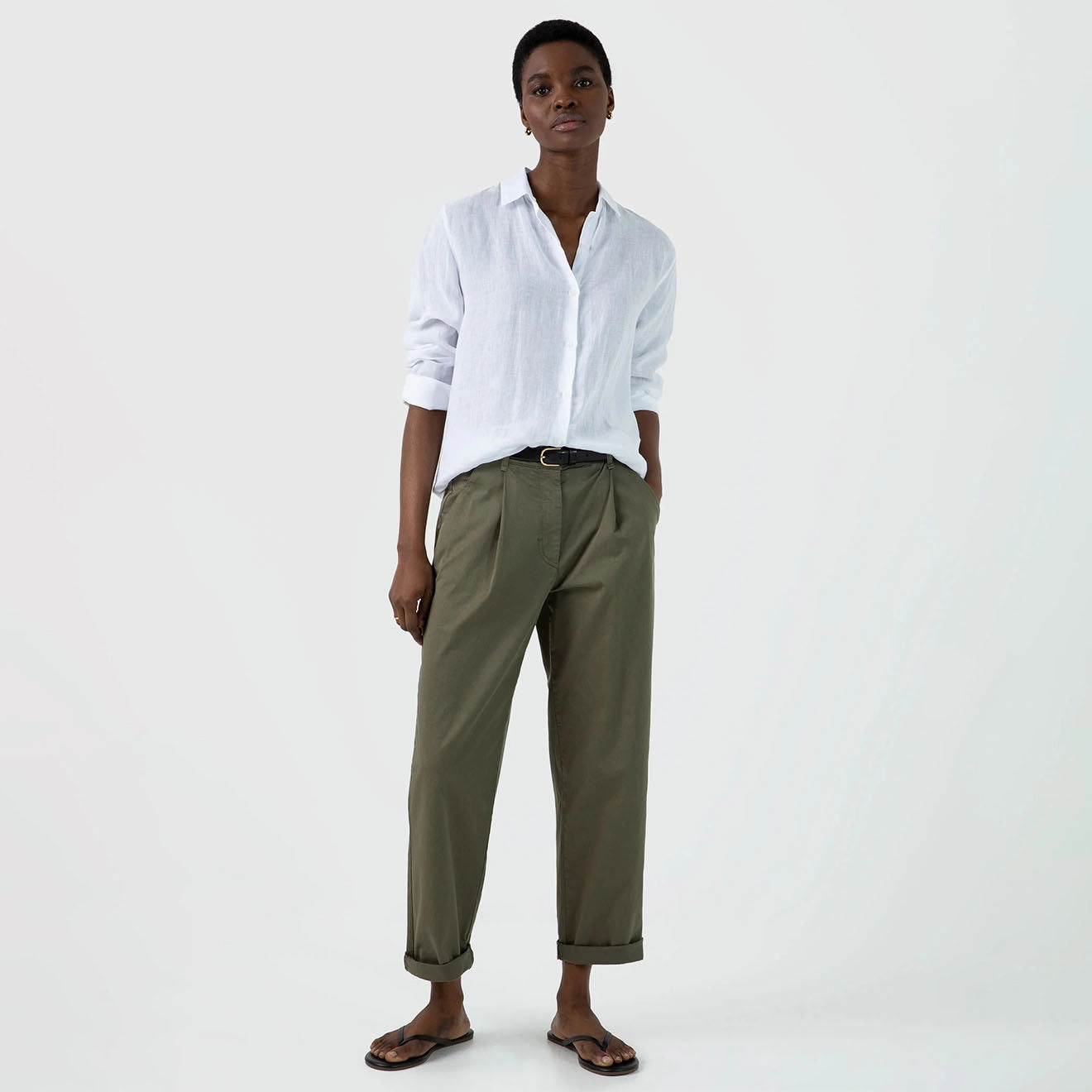 Sunspel Womens Pleated Chino Pale Khaki