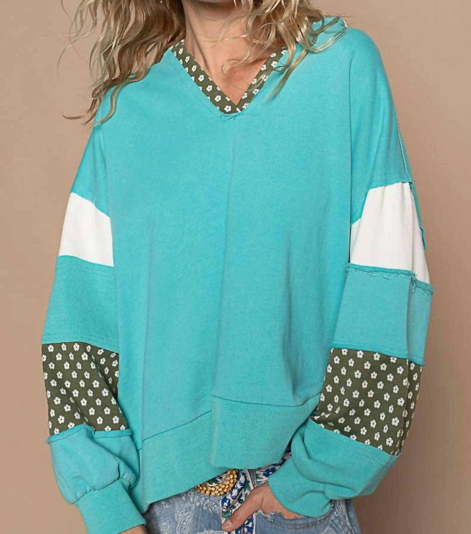 V-Neck Balloon Floral Patch Hoodie In Tiffany Blue