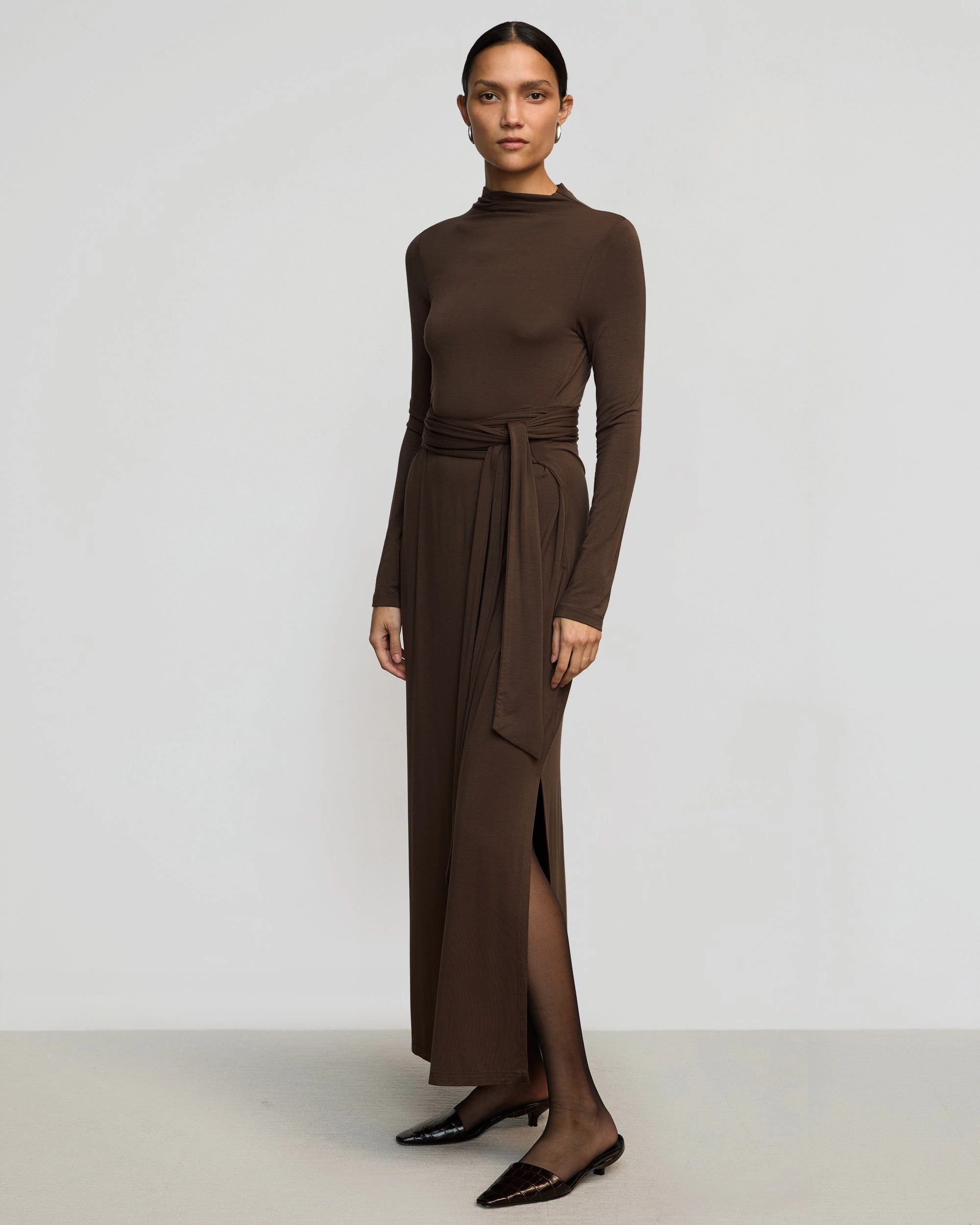 Vero Tie-Front Long-Sleeve Dress