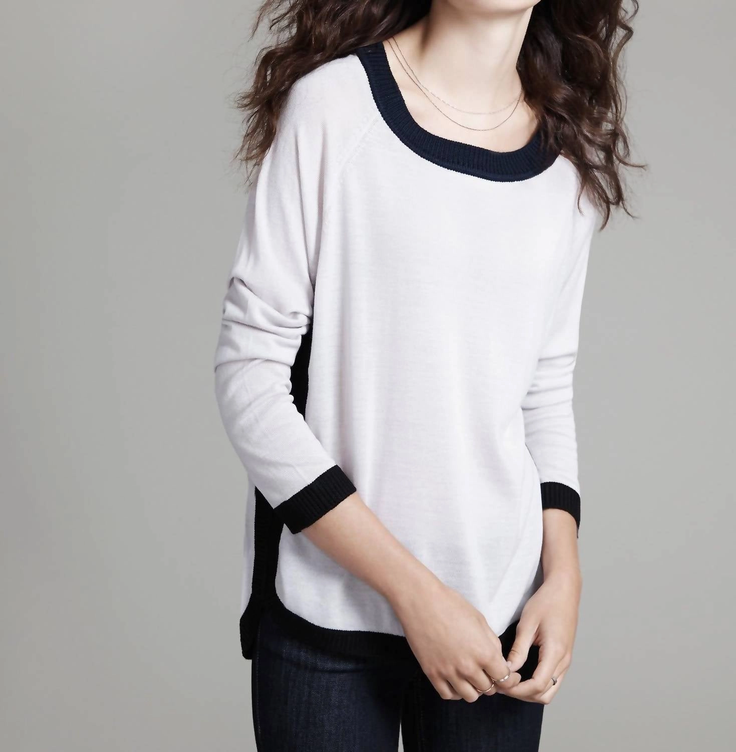 Women's Ringer Neck Pullover Top In Stone/navy/black