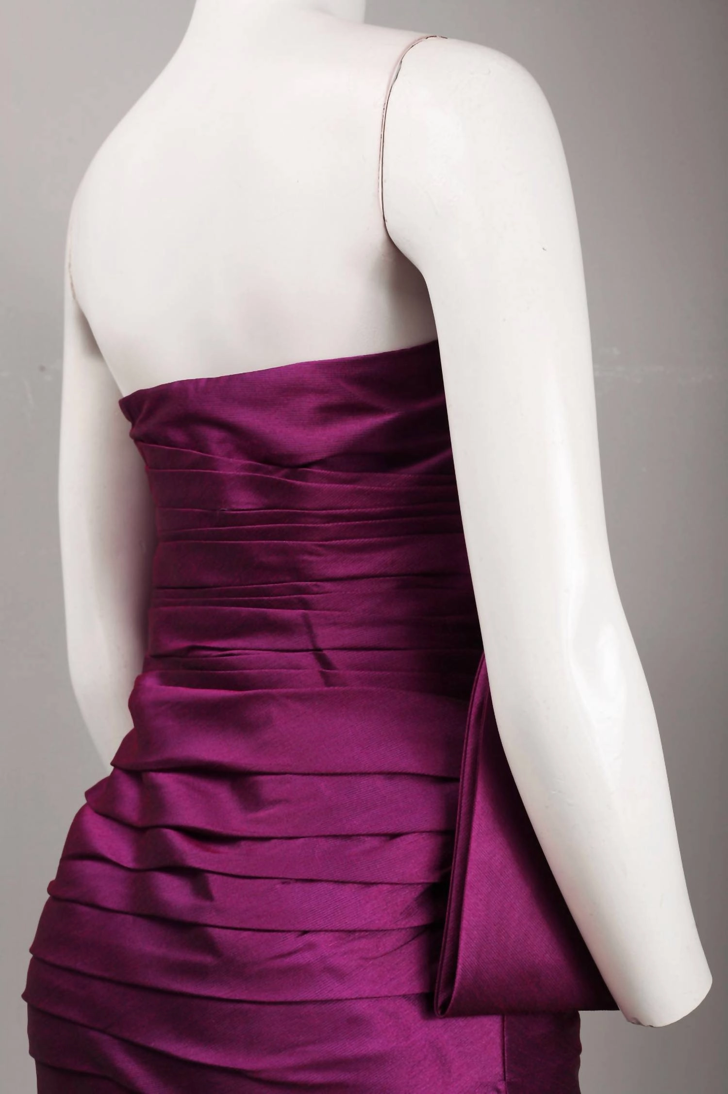 Women's Side Bow Pleated Strapless Dress In Amethyst